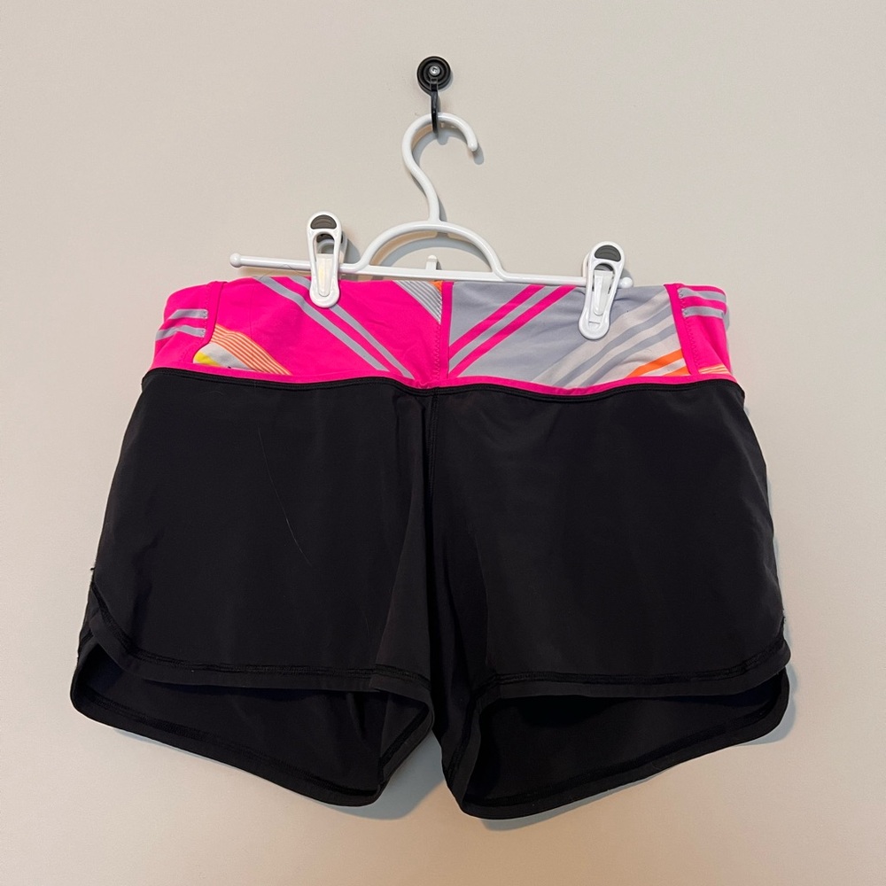 Retro Lululemon Women's Black and Pink Shorts